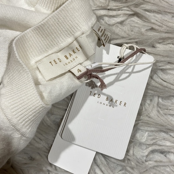 NWT Ted Baker London Clariey Sea of Clouds Back-Pleat Top Size Ted 4/ US 10 - Picture 5 of 15